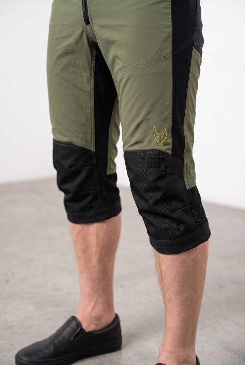 CF Short ®